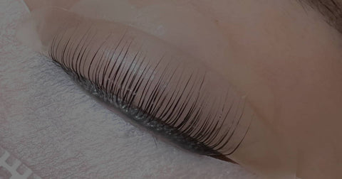 How to Select the Perfect Silicone for a Lash Lift