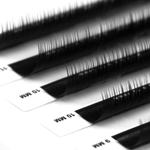 back view of a strip of mynk 0.12mm lashes